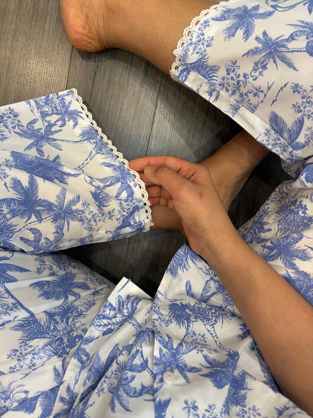 French Blue palms