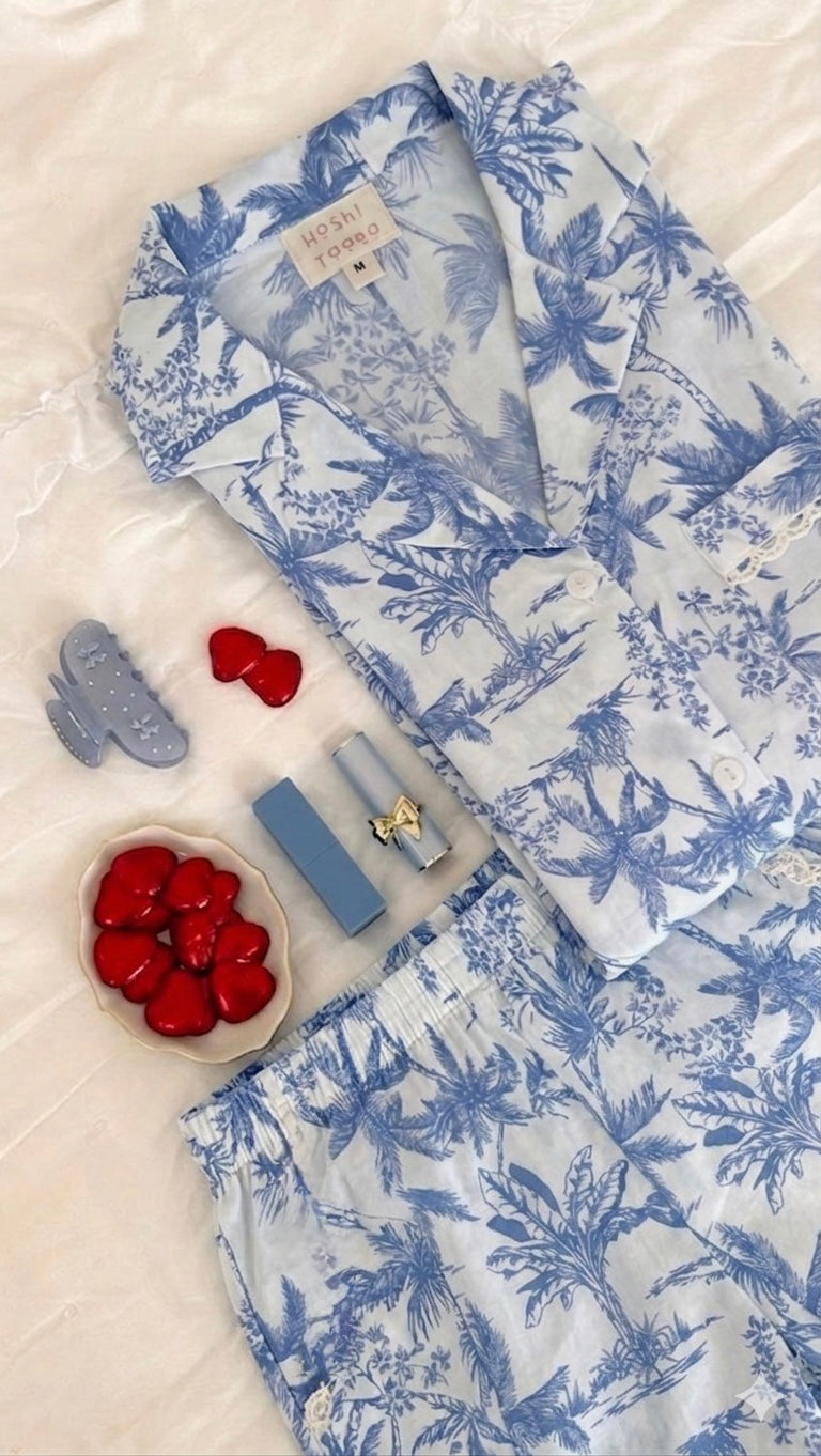 French Blue palms